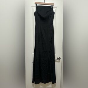 Rene Ruiz Collection Elegant Black Strapless Evening Gown